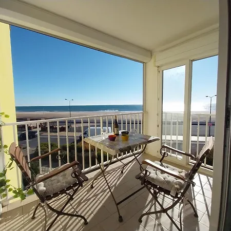 Appartement Superbe T2 Face Mer, 3 Couchages, Parking